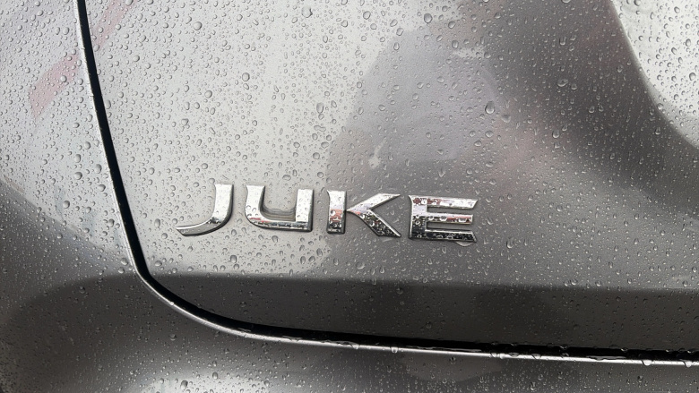 Nissan Juke 1.0 DiG-T 114 N-Connecta 5dr DCT Petrol Hatchback